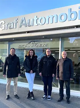 Teamfoto von hashcap und der Graf Automobile AG in Rupperswil